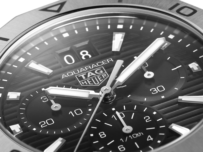 TAG Heuer Aquaracer Professional 200 Date – Bild 3