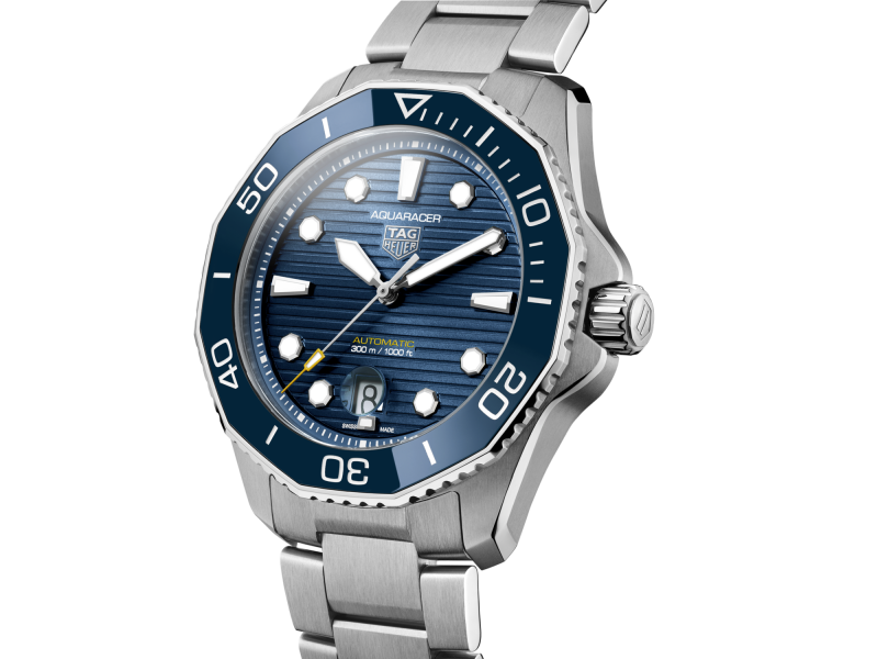 TAG Heuer Aquaracer Professional 300 – Bild 2