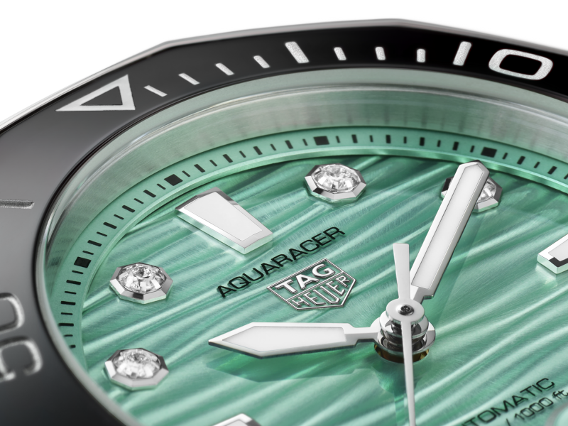 TAG Heuer Aquaracer Professional 300 – Bild 3