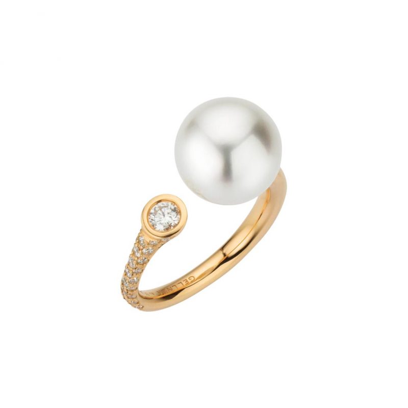 Modern Classics Ring