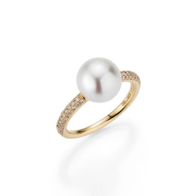 Modern Classics Ring