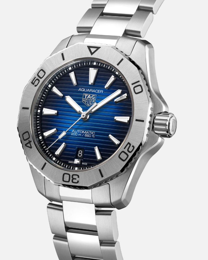 TAG Heuer Aquaracer Professional 200 Date – Bild 2
